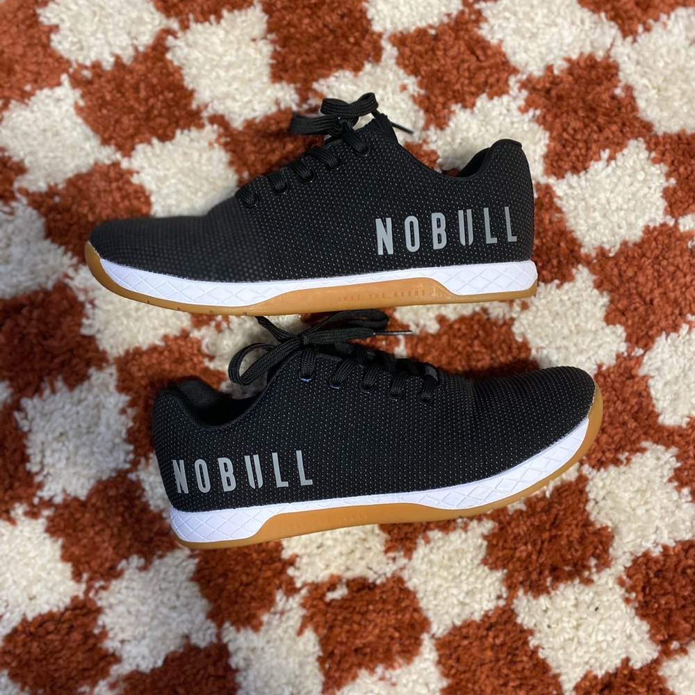 BRAND NEW NOBULL TRAINERS! Only worn once!